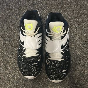 Mens Nike Kevin Durant 14 Basketball shoes size 11